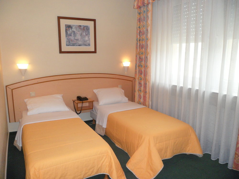Yasha Hotel Luksemburg Zewnętrze zdjęcie